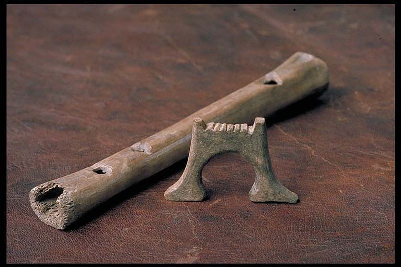 The bone flute from Björkö